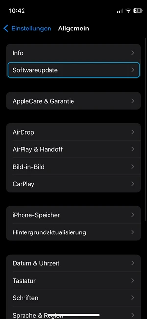 Screenshot von iPhone-Einstellungen in „Allgemein“ mit blauer Markierung bei „Softwareupdate“