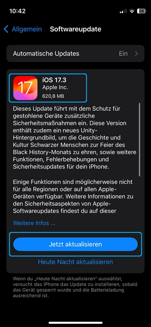 Screenshot von iPhone-Einstellungen in „Softwareupdate“ mit blauer Markierung bei neuestem Update und bei „Jetzt aktualisieren“