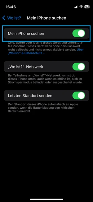 Screenshot von iPhone-Einstellungen mit blauer Markierung der aktivierten Funktion „Mein iPhone suchen“