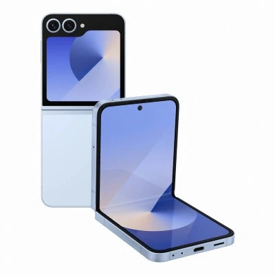  Samsung Z Flip6 vs. 7 Display Z Flip6
